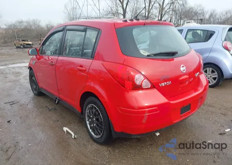 2011 Nissan Versa 1.8S z USA, uszkodzony, nr VIN 3N1BC1CP7BL388433